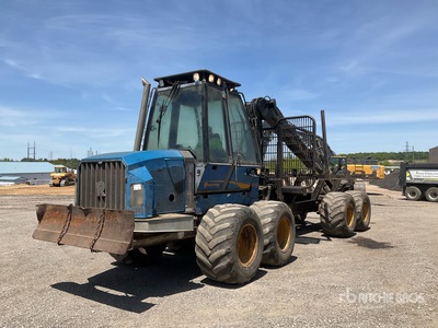 2013 Rottne F15C 8x8 Débusqueuse de grumes