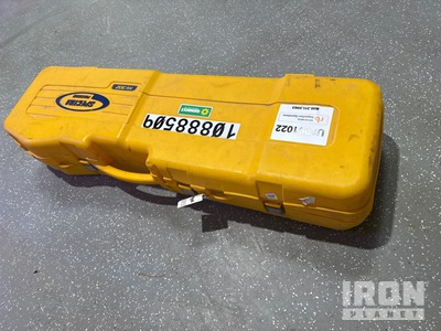 2023 Spectra Precision HV302 Laser Level