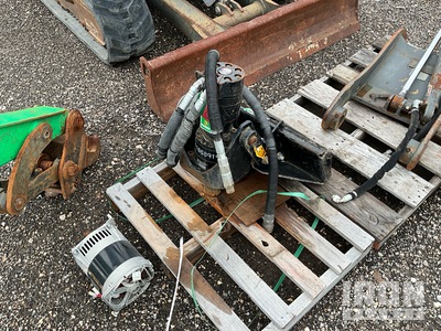 2024 Toro 22805 24 in Mini Skid Steer Auger