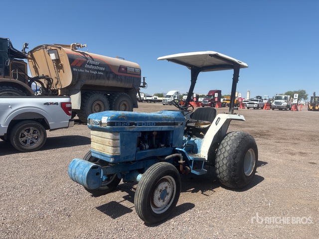 2000 Ford 1920 2WD Tractor