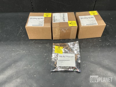 (85) Brighton Cromwell B809-0213 Capacitors