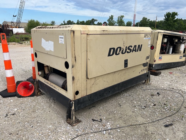 2012 Doosan Infracore XP375WJD-T3 375 cfm Air Compressor