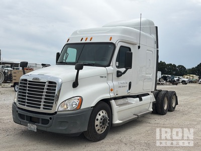 2012 Freightliner Cascadia 6x4 T/A Sleeper Truck Tractor