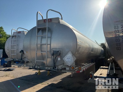 1998 Heil 9200 gal T/A Tanker Trailer