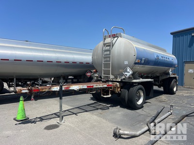 2003 Heil 4500 gal T/A Turntable タンクトレーラー