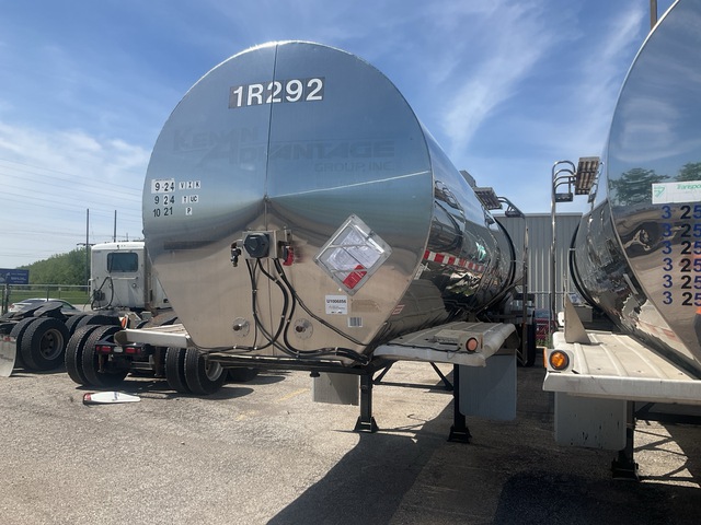 1991 Polar 7000 gal T/A Tanker Trailer