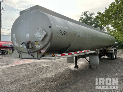 1995 Fruehauf 9200 gal T/A Tankwagen Aanhangwagen