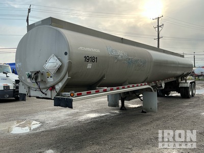 2000 Fruehauf 9200 gal T/A Tankwagen Aanhangwagen