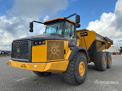 2019 John Deere 410E Articulated Dump Truck