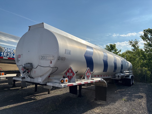 9300 gal T/A Tanker Trailer
