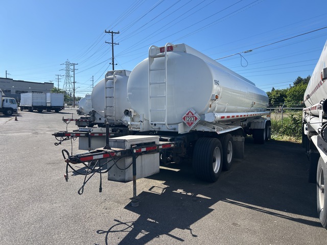 2004 Heil 7163 gal Quad/A Turntable Tanker Trailer