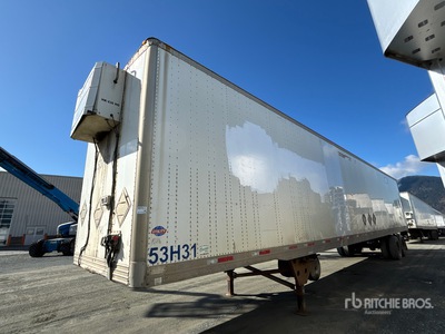 2015 Utility 53 ft x 102 in T/A Heated Van Trailer