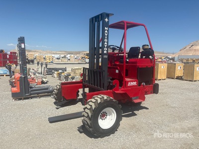 2005 Navigator 5500 5500 lb Pneumatic Tire Forklift