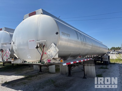 2015 Heil 9000 gal T/A Remorque-citerne