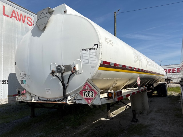1995 Heil 9500 gal T/A Tanker Trailer 1995 Heil 9500 gal T/A Tanker Trailer