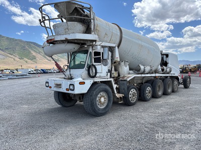 2006 Oshkosh S Series Front Discharge Mixer Truck