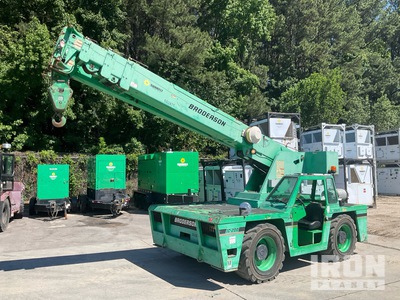 2013 Broderson IC2003HDF 30000 lb 4x4 Grúa de plataforma