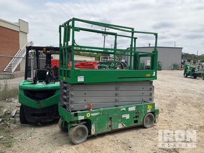 2014 Genie GS-3232 Electric Scissor Lift