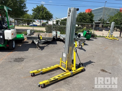 2023 Sumner 2118 Materialaufzug