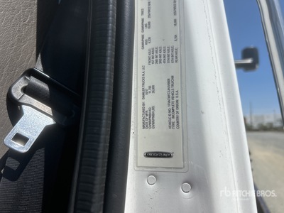 2018 Freightliner M2 106 4x2 Rollback Truck