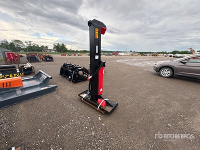 2026 Raytree RMLS18T 24 in Skid Steer Wood Splitter (Unused)