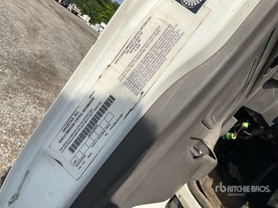 2019 International MV607 4x2 Autocarro con pianale rollback