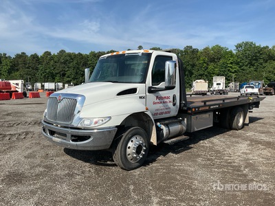 2019 International MV607 4x2 Rollback Truck
