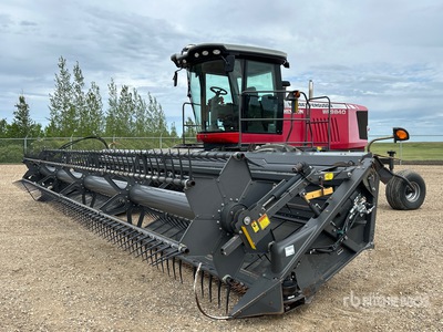 2017 Massey Ferguson WR9840 Swather Hileradora