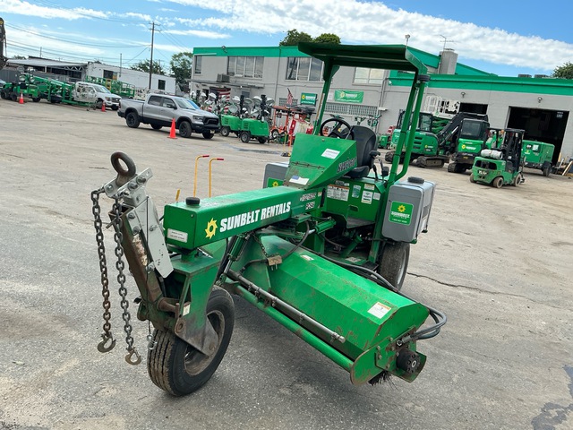 2019 Broce BW260 Self-Propelled Broom