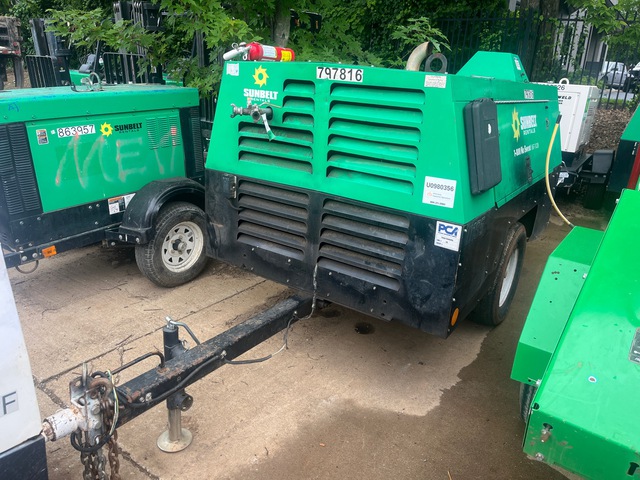 2015 Sullivan D185PDZSB 185 cfm Mobile Air Compressor