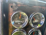 Cab with Oil Pressure
