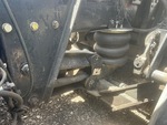Underbody with Non-Driven Drop Axle (1)