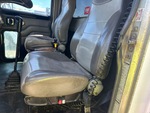 Cab with Seats/armrests