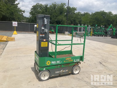 2018 Skyjack SJ16 Vertical Mast Lift