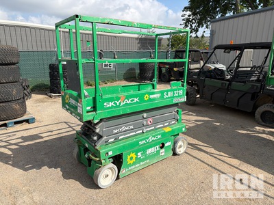 2018 Skyjack SJIII-3219 Scissor Lift
