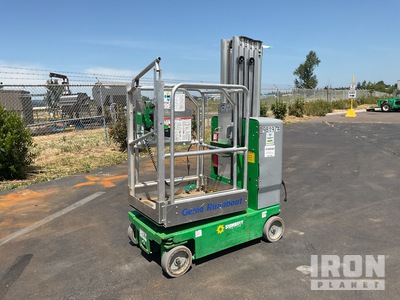 2017 Genie GR-20 Vertical Mast Lift
