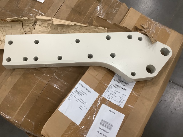 (17) Oshkosh 3789789 Vehicular Components Brackets