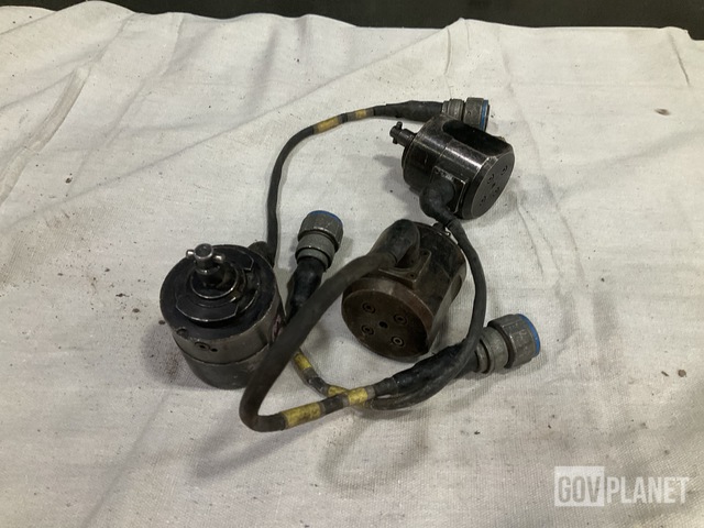 (15) Kongsberg Defense & Aerospace 107652-01 Electrical Solenoids