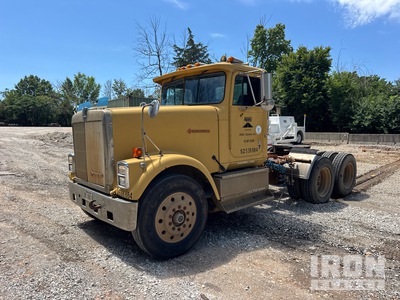 1988 International F9370 T/A Day Cab Truck Tractor