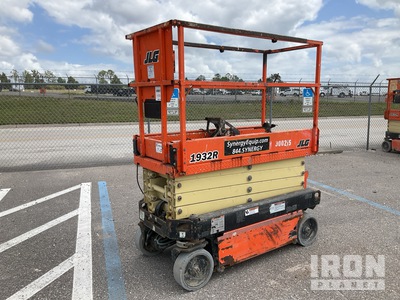 2017 JLG 1932R Electric Scissor Lift