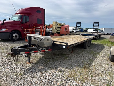2021 Quality Steel 22 ft T/A Equipment Trailer