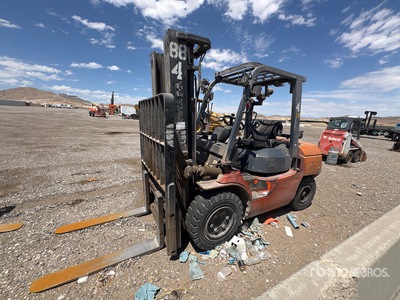 2012 Toyota 7FGU35 7000 lb Pneumatic Tire Forklift