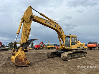 1997 John Deere 792DLC حفارة بجنزير