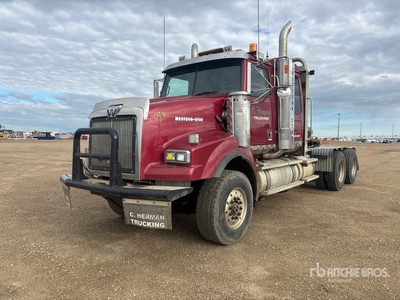 2005 Western Star 4900 6x4 Ciągnik siodłowy T/A z kabiną sypialną