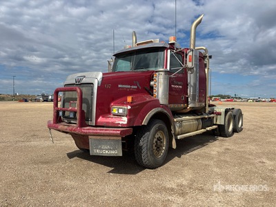2003 Western Star 4900 6x4 T/A Sleeper Truck Tractor