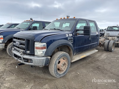 2010 Ford F-550 XL 4x4 Crew Cab Autocarro cabina e telaio