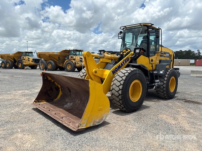 2023 Komatsu WA270-8 Wheel Loader