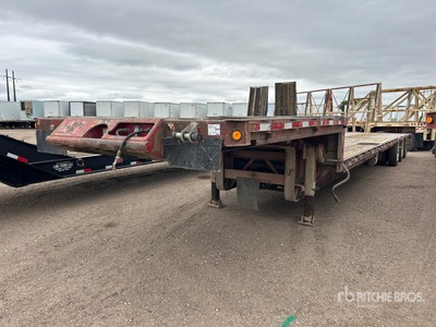 2009 Manac 10248101 Tri/A 48 ft - 66 ft Extendable Semi aanhanger