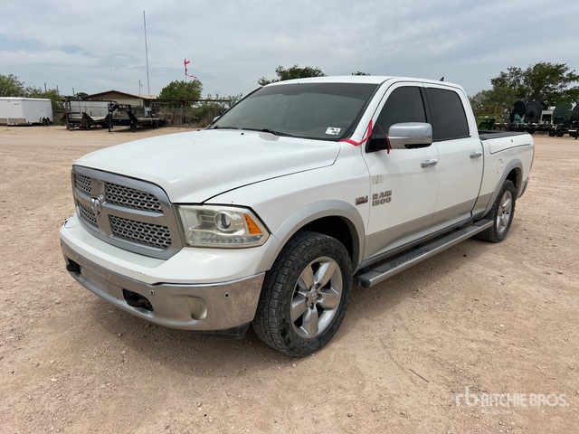 2014 Ram 1500 4x4 Crew Cab Pickup