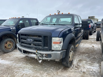 2009 Ford F-550 XL 4x4 Crew Cab Autocarro cabina e telaio